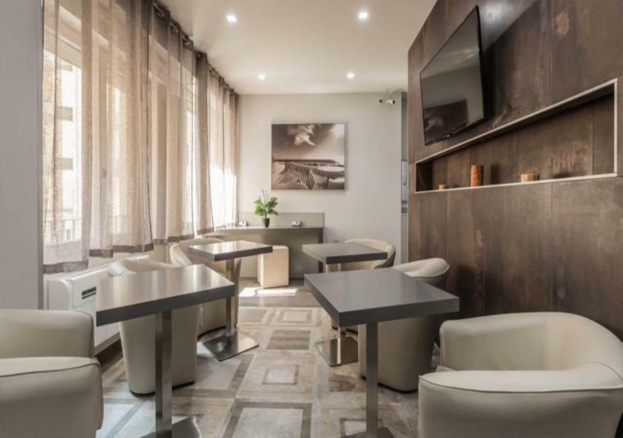 בולוניה Astoria Deluxe Rooms מראה חיצוני תמונה